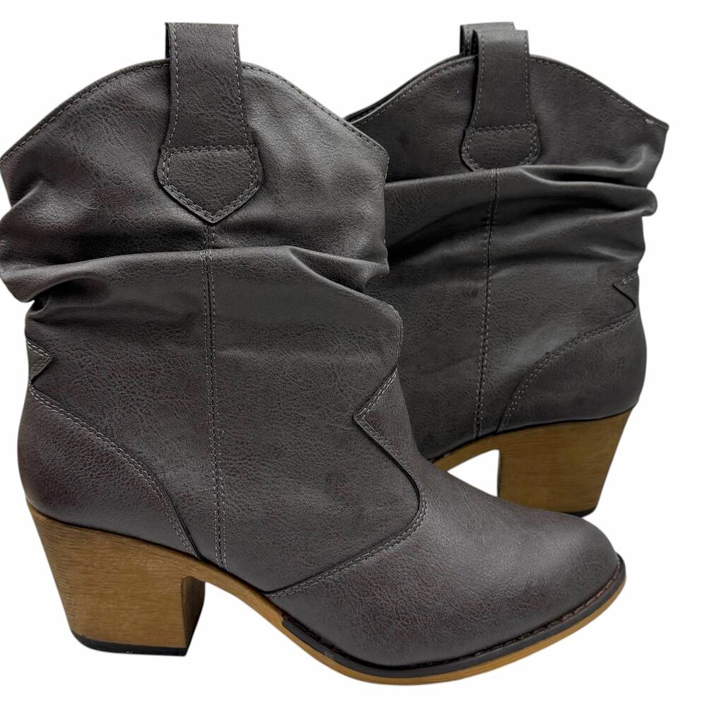 Charles Albert Grey Slouchy Western Ankle Boots Chunky Heel Booties Sz 8M Boho